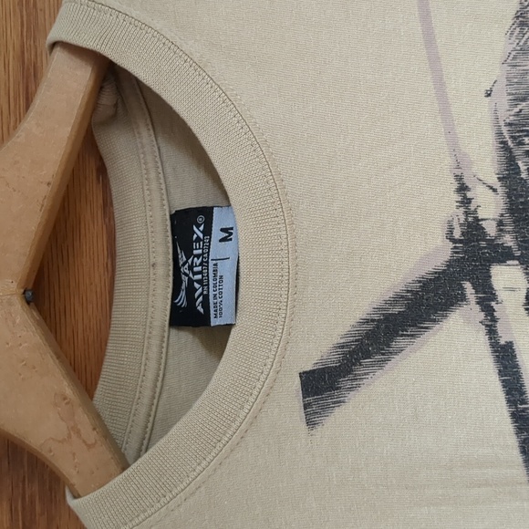 Avirex vintage size M t-shirt for men - Picture 2 of 3